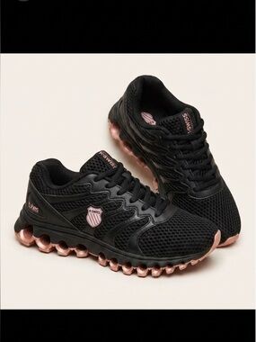 K-Swiss Tubes 200 Sneakers Black & Pink 2010 Original Release Women’s Size 6